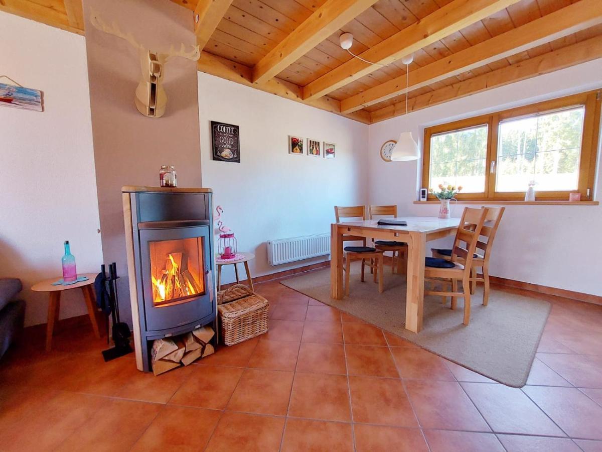 Casa Cubana - Schoenes Und Komfortables Ferienhaus Am Waldrand Lechbruck Buitenkant foto